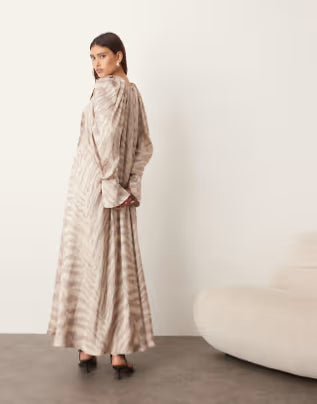ARRANGE drawstring detail volume trapeze maxi dress in tiger print